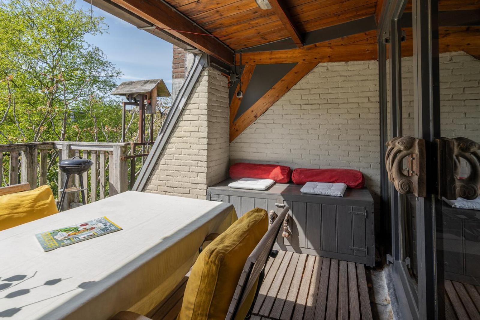 Huis Met De Leeuwenkoppen Dieren Bagian luar foto